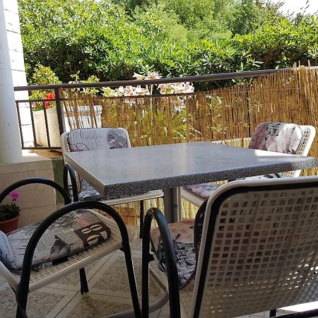 Apartmani Putnik Baska Voda Luaran gambar