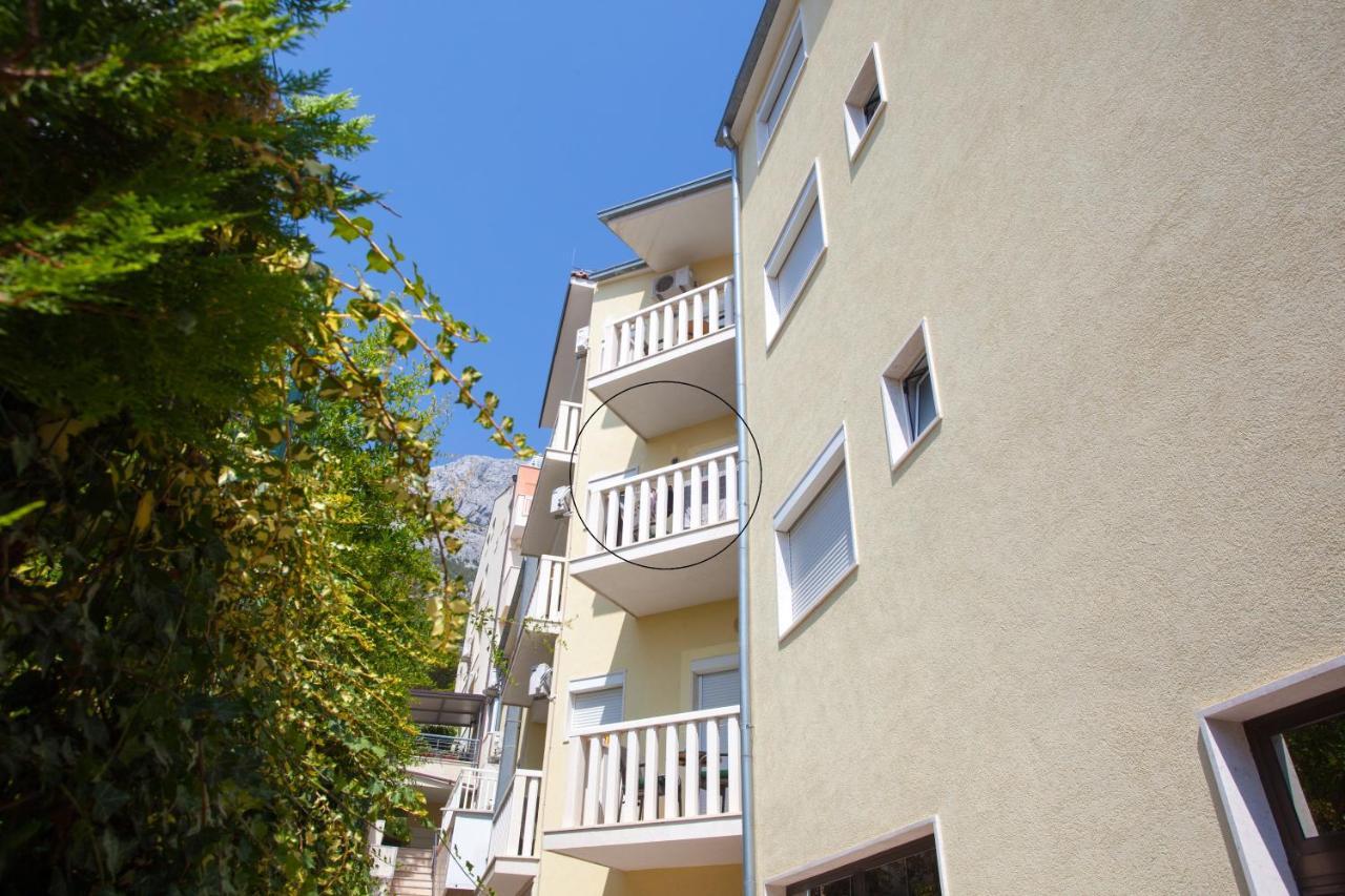 Apartmani Putnik Baska Voda Luaran gambar
