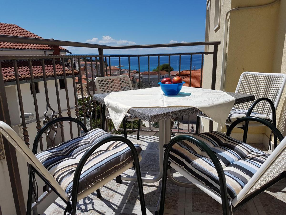 Apartmani Putnik Baska Voda Luaran gambar