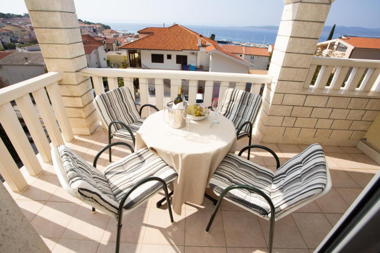 Apartmani Putnik Baska Voda Luaran gambar