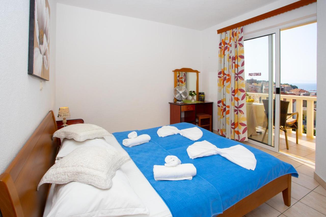 Apartmani Putnik Baska Voda Luaran gambar