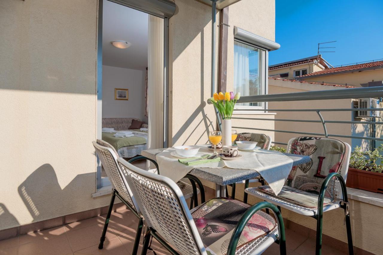 Apartmani Putnik Baska Voda Luaran gambar