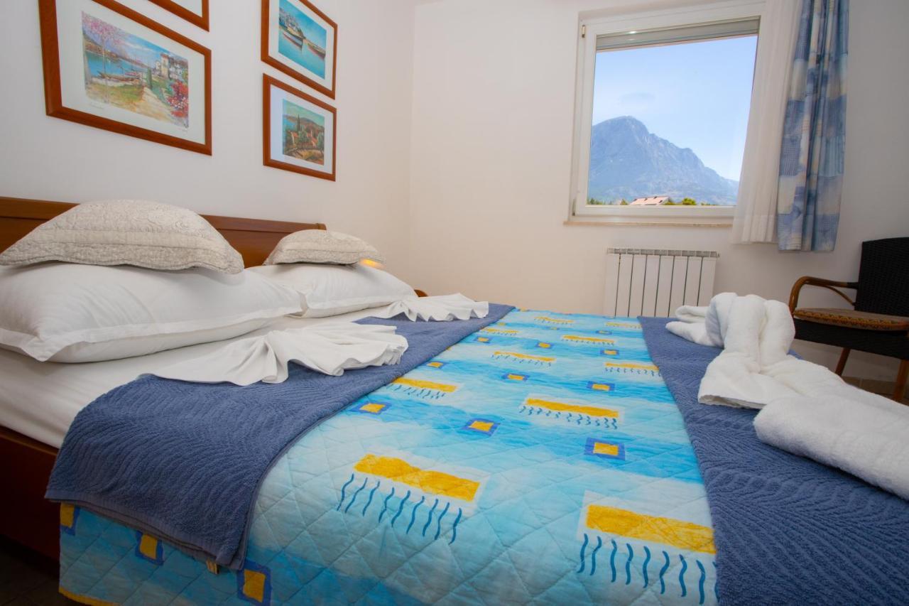 Apartmani Putnik Baska Voda Luaran gambar