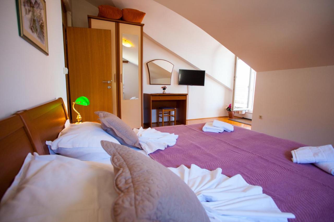 Apartmani Putnik Baska Voda Luaran gambar