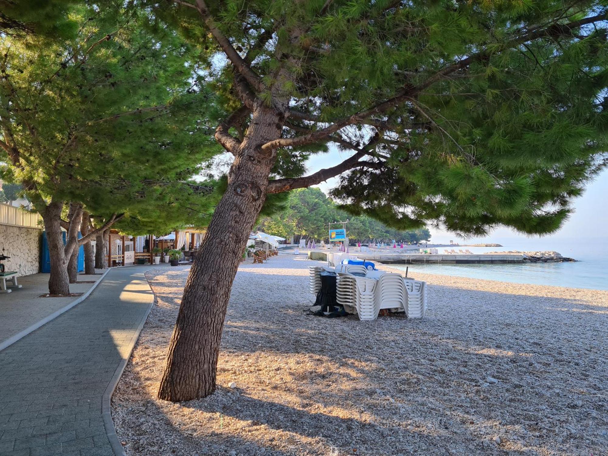 Apartmani Putnik Baska Voda Luaran gambar